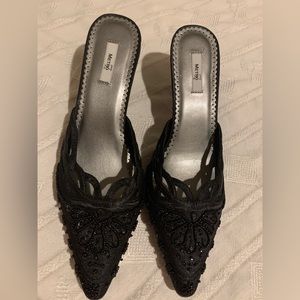 Metro7 Women's Black Beaded Fabric upper Slip on Heeled Shoes  - Size 7.5"